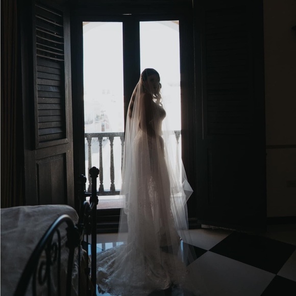 Lace wedding veil - worn once great condition - Picture 6 of 9